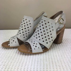 NEW! BORN light gray laser cut leather sandal heels SZ 7